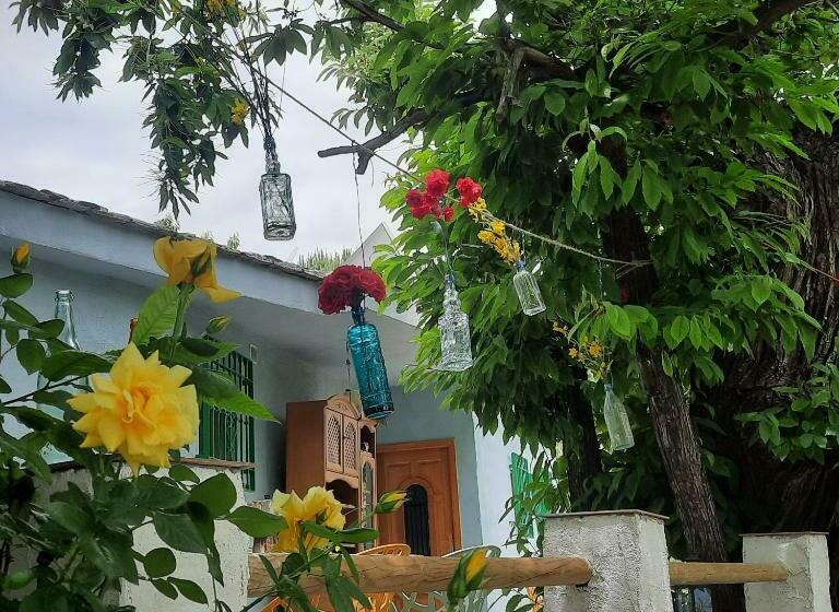 민박 Alpujarra Guesthouse, Habitaciones En Un Cortijo Sostenible Y Aislado En Medio De La Nada En Parque