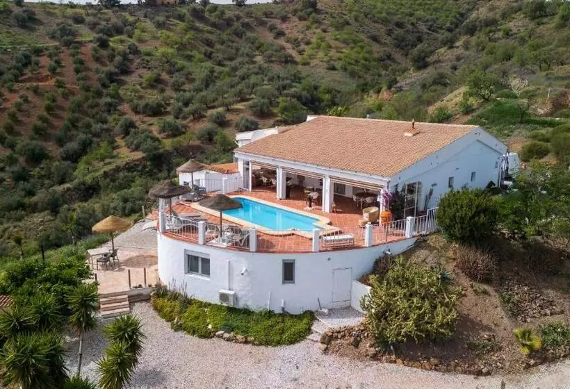 Aamiaismajoitus (B&B) Casa La Quinta