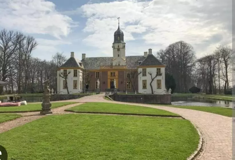 ベッドアンドブレックファースト Guesthouse Het Gouden Eiland