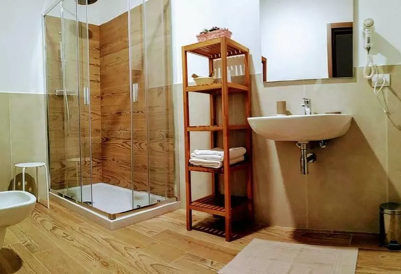 ベッドアンドブレックファースト Le Bifore In Valle