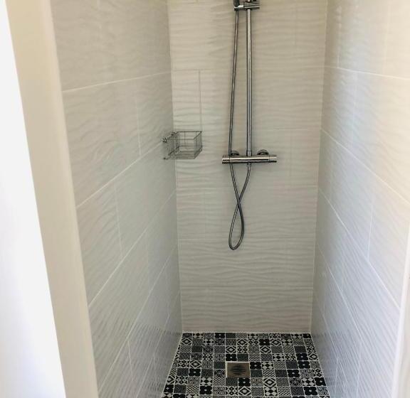 住宿加早餐  Maison Des Bourgades