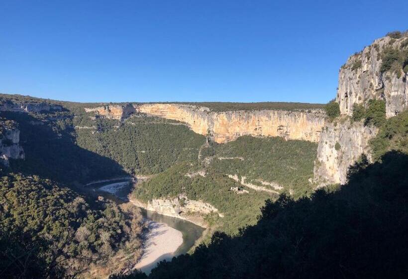 住宿加早餐  Maison Des Bourgades