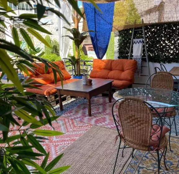 Hotelli Coco Marco Hôtel