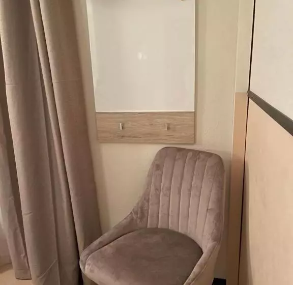 Hotelli Coco Marco Hôtel