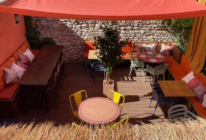 Hotelli Coco Marco Hôtel