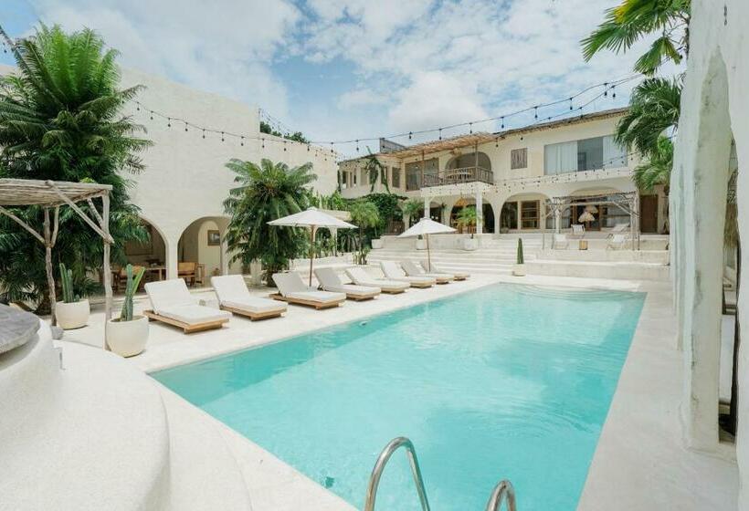 בית מלון כפרי Sages