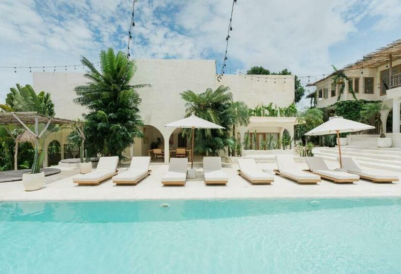 בית מלון כפרי Sages