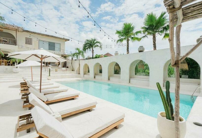 בית מלון כפרי Sages