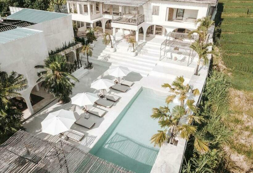 בית מלון כפרי Sages