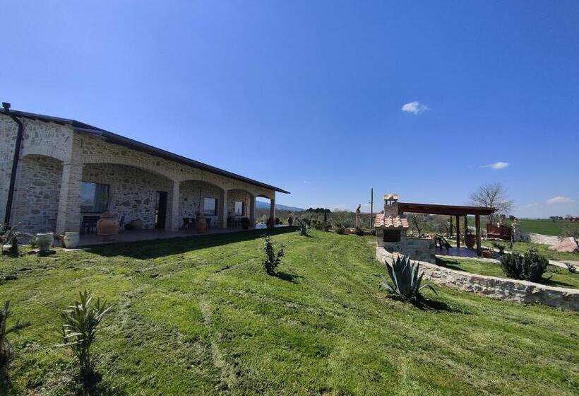 בית מלון כפרי Villa Proserpina