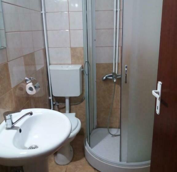 펜션 Casa Tora Tasnad