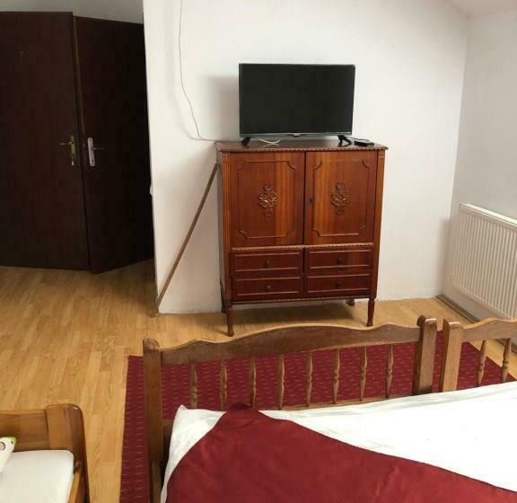 펜션 Casa Tora Tasnad