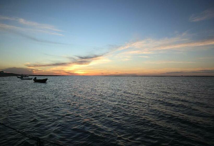 פנסיון La Villita Chalés