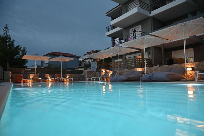 Andrew S Luxury Residence