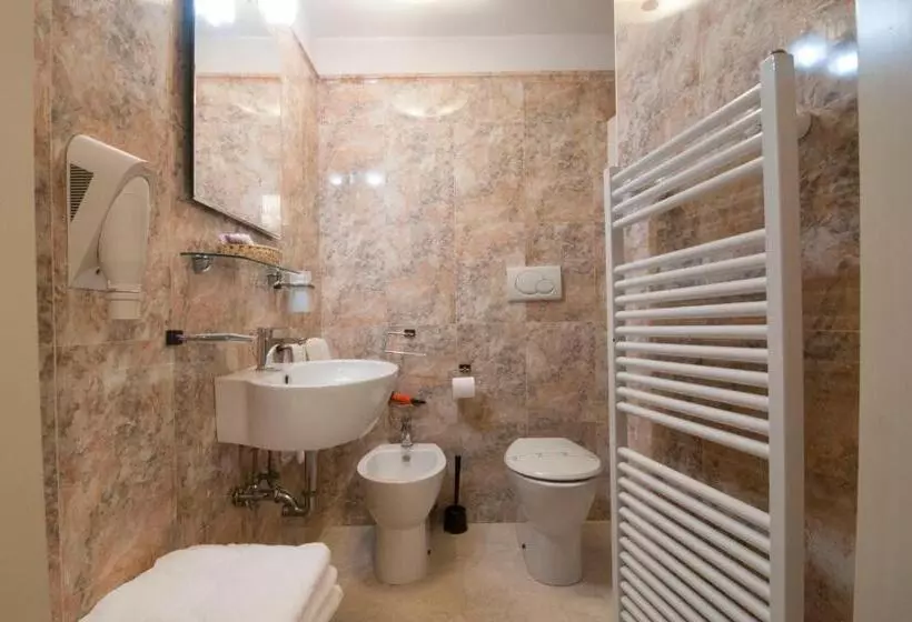 Aamiaismajoitus (B&B) Venice Resorts Guest House