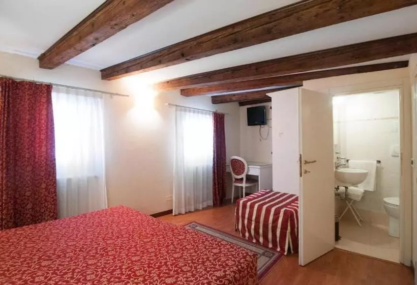 Aamiaismajoitus (B&B) Venice Resorts Guest House