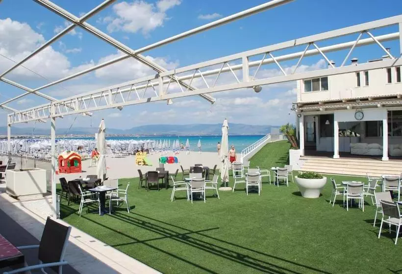 تختخواب و صبحانه Villabeachcity Guesthouse