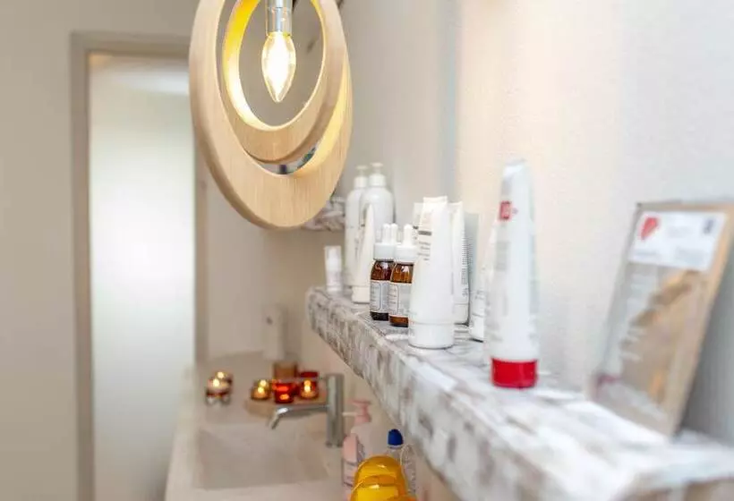 Cycladic Islands Hotel & Spa