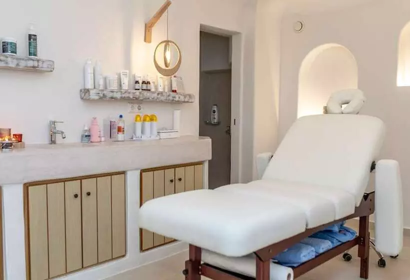 Cycladic Islands Hotel & Spa