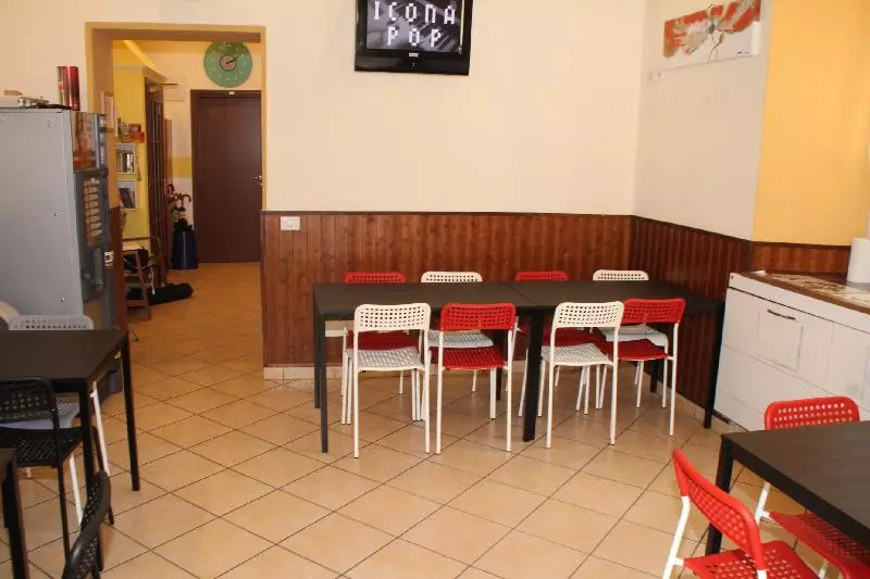 Freedom Traveller Hostel