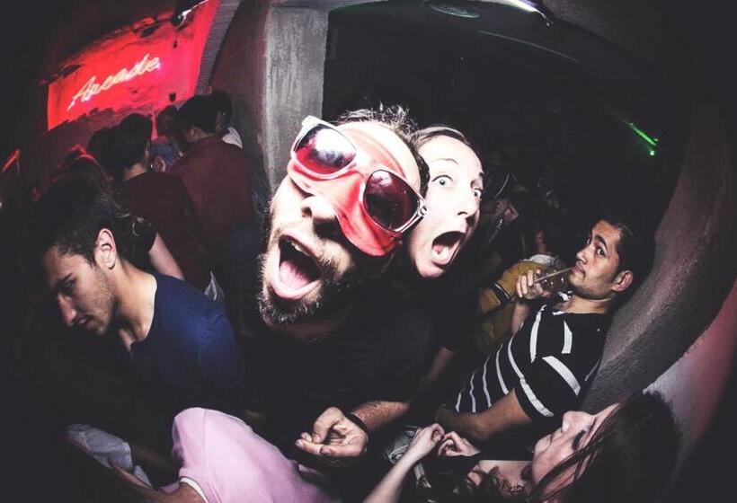 פונדק Yellowsquare Rome