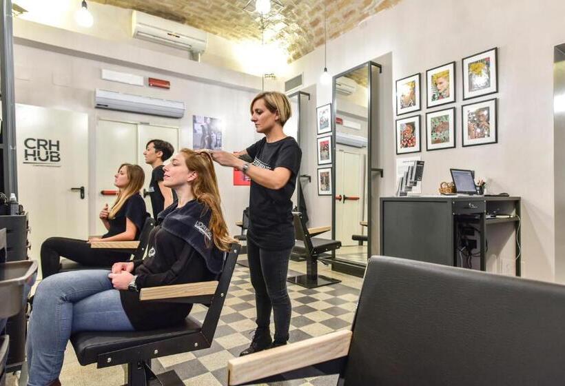 פונדק Yellowsquare Rome