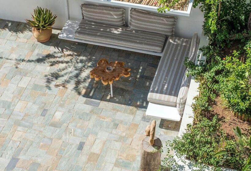 فندق Aris Boutique