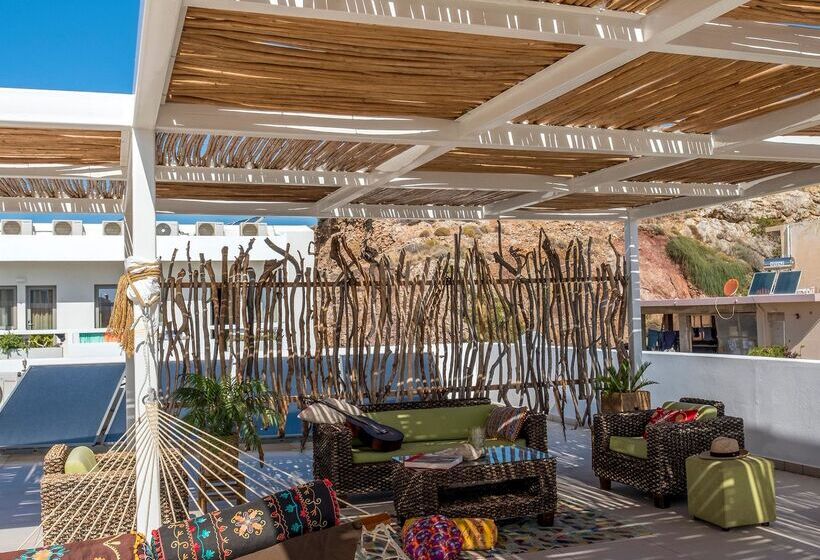 فندق Aris Boutique