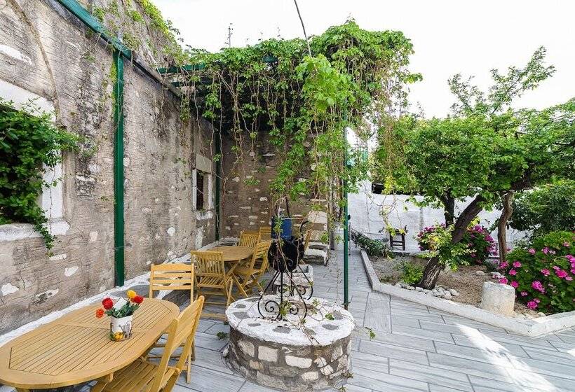 호텔 Captain Manolis