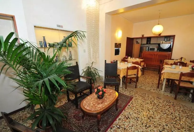 Hotelli Locanda Sant Anna