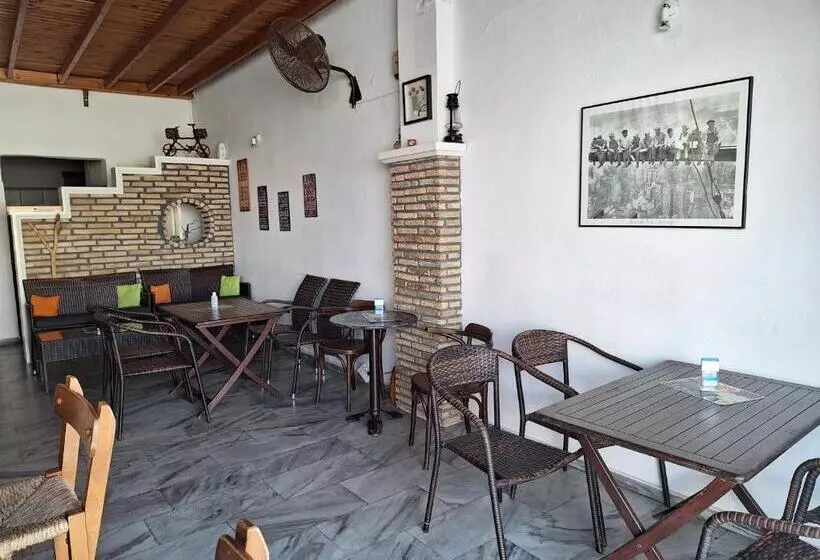 هتل Markos Village Pension