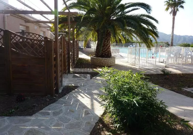 هتل Residence Citadelle Resort