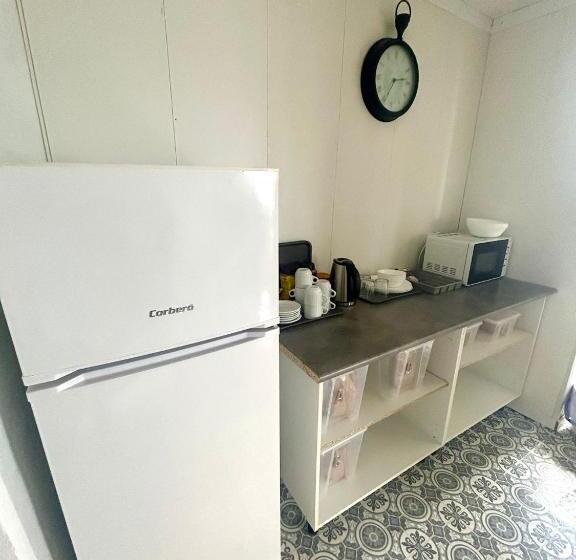 هاستل Backpackers Las Eras