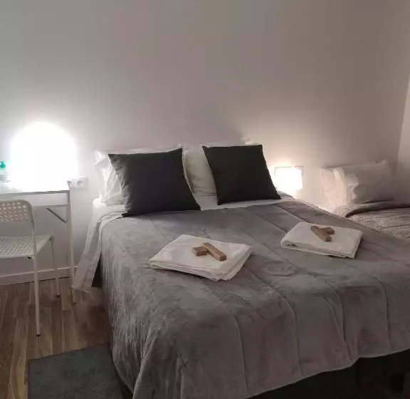 هاستل Habtiar Guest House