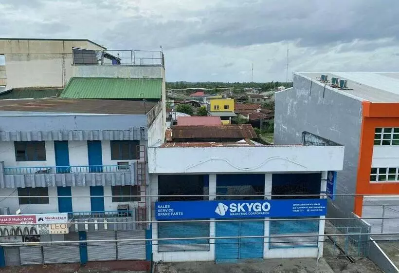 Retkeilymaja Kdorm