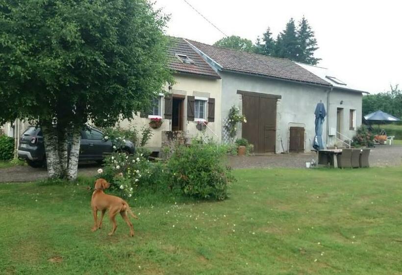 住宿加早餐  Chambre D Hôte Le Châtaignier