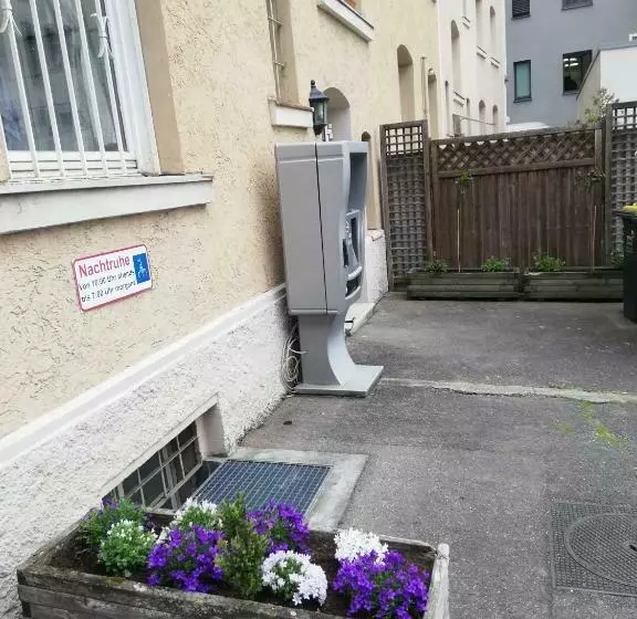 Aamiaismajoitus (B&B) Gästehaus Heigeleshof