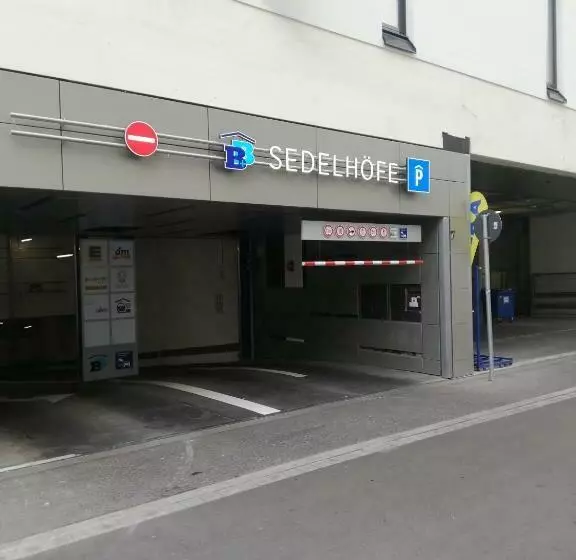 Aamiaismajoitus (B&B) Gästehaus Heigeleshof