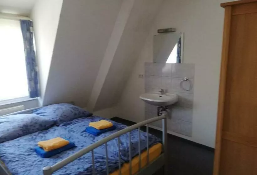 Aamiaismajoitus (B&B) Gästehaus Heigeleshof