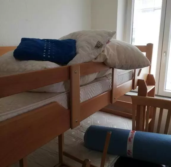 Aamiaismajoitus (B&B) Gästehaus Heigeleshof