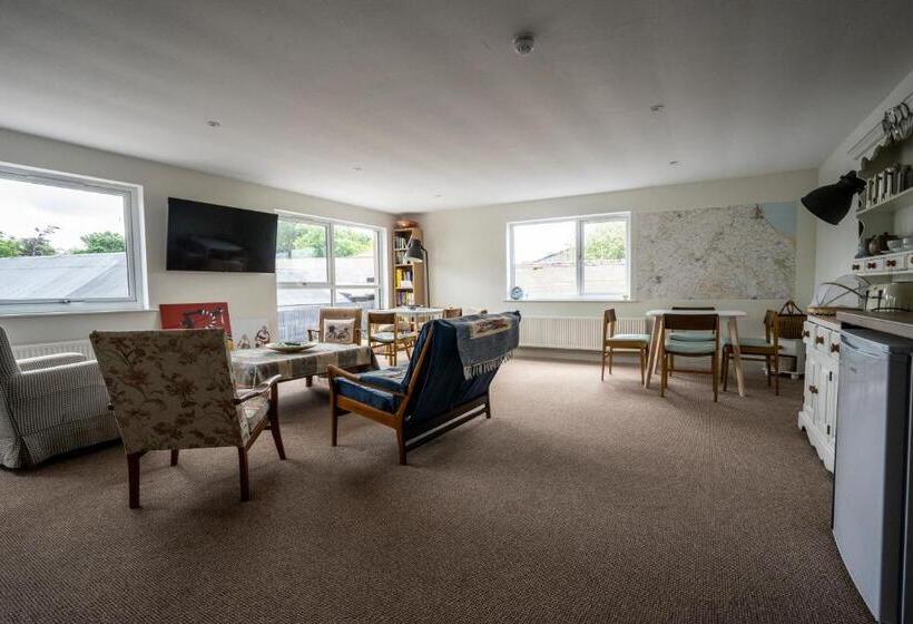 تختخواب و صبحانه Norham Bike Yard