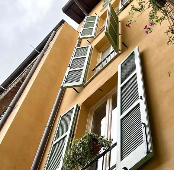 تختخواب و صبحانه Il Cantuccio Di Gioia