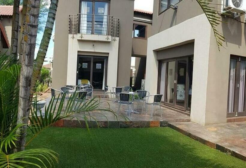 פנסיון Kusile Guest House