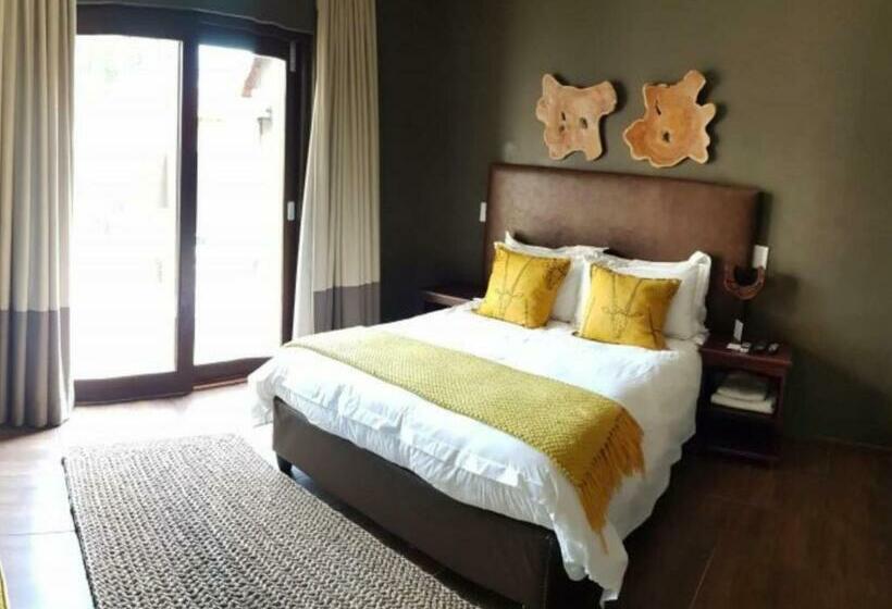 פנסיון Kusile Guest House