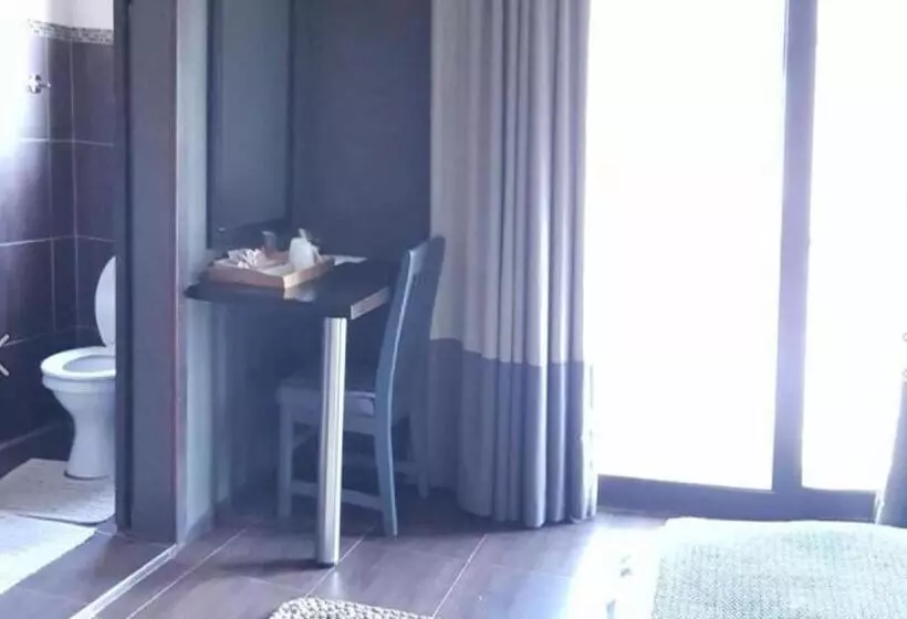 Majatalo Kusile Guest House