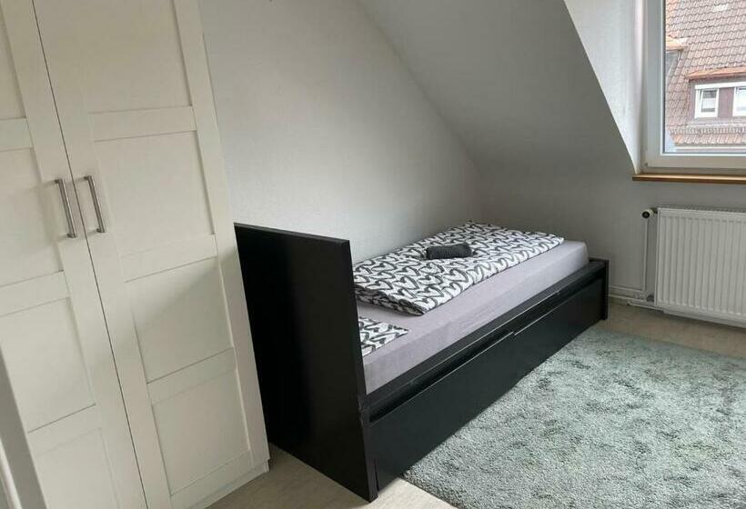 بنسيون L8 Street   Pforzheim Nordstadt