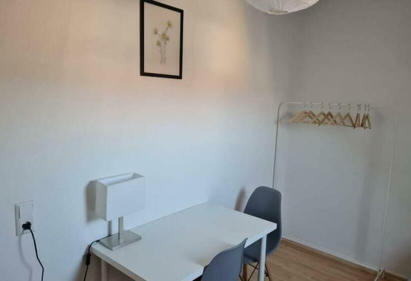 بنسيون L8 Street   Pforzheim Nordstadt