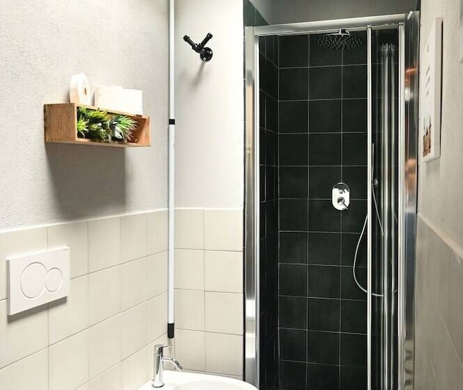 بنسيون Urban Blue Guest House