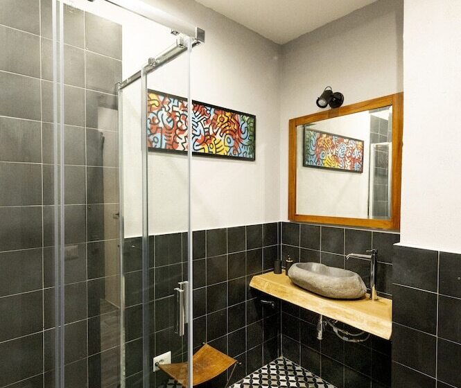 بنسيون Urban Blue Guest House