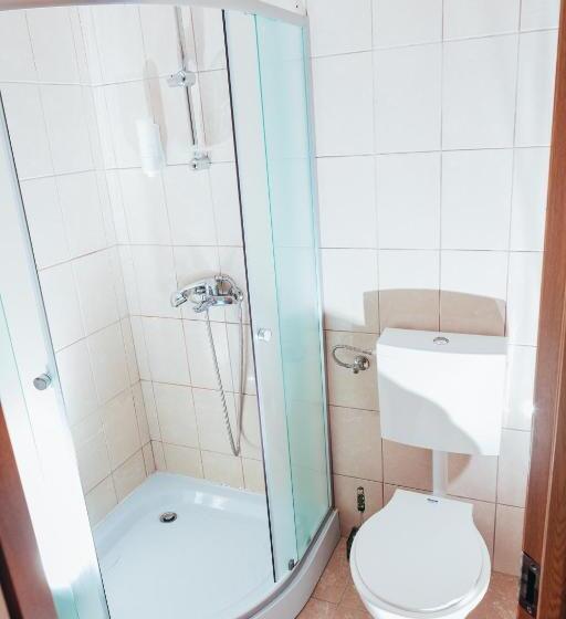 پانسیون Vila Guitar